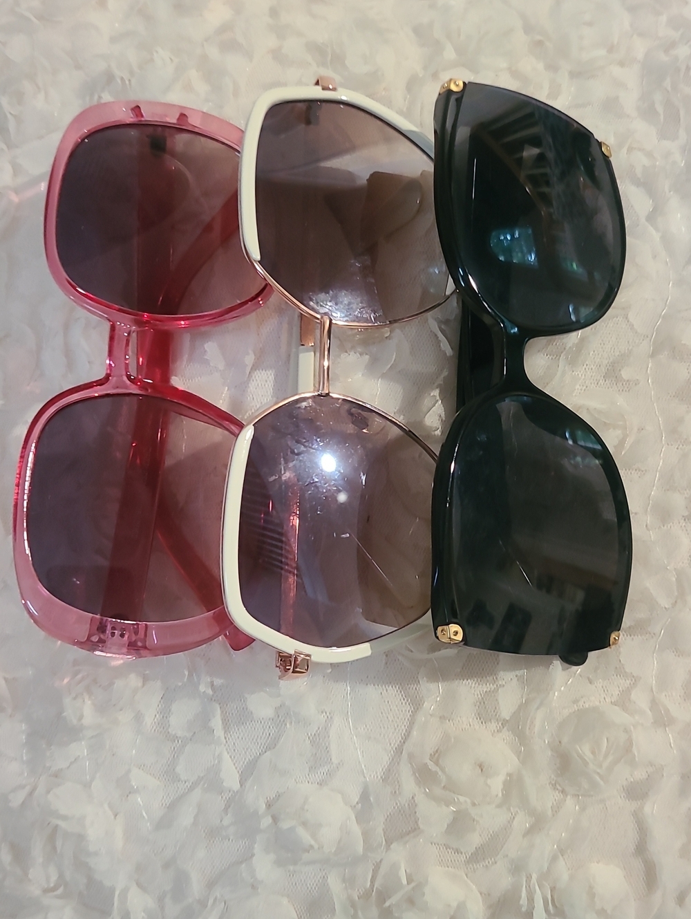 Women’s Fashion Sunglasses - Pink, White, Black